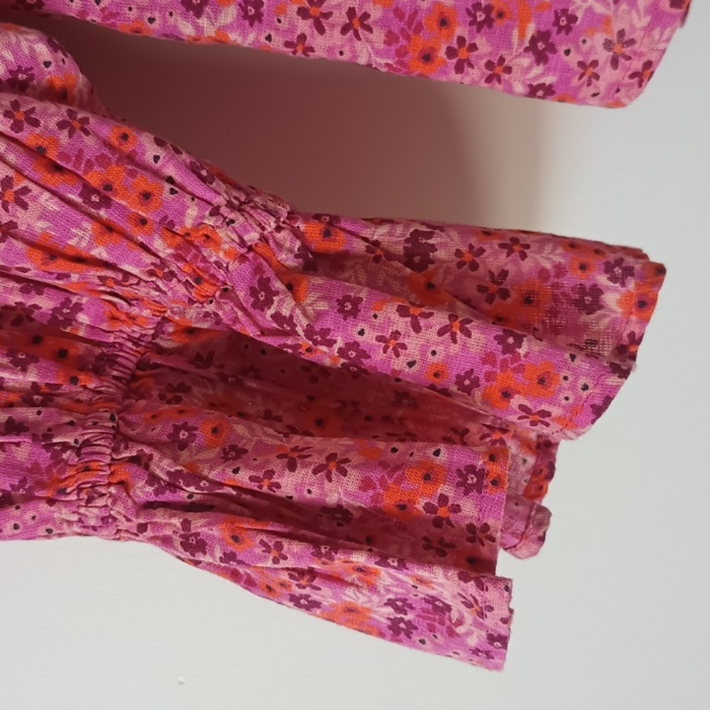 Free People Pink Floral Blouse with Button Detail - Picture 6 of 10